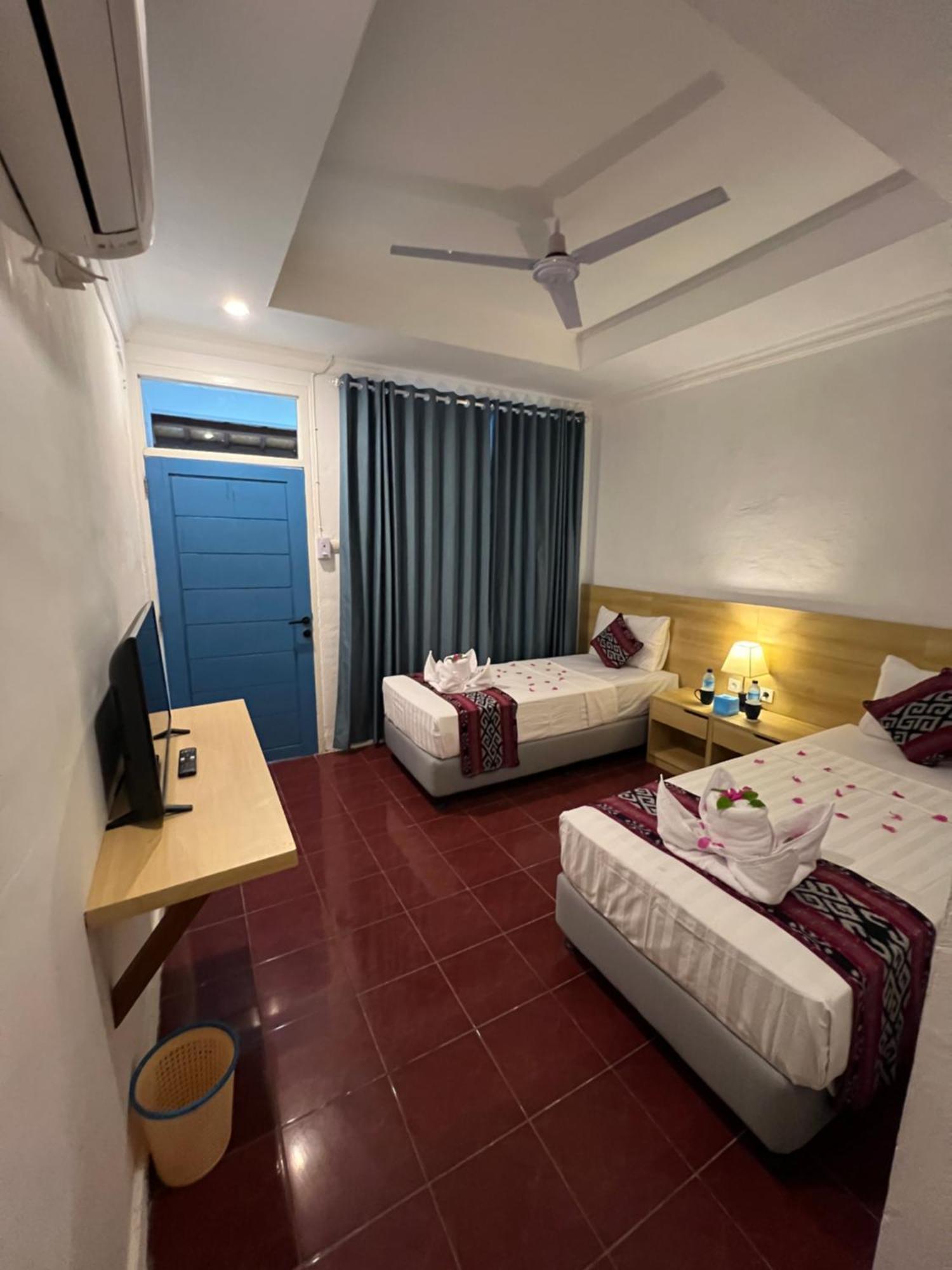 Seaside Hotel Gili Trawangan Exterior photo